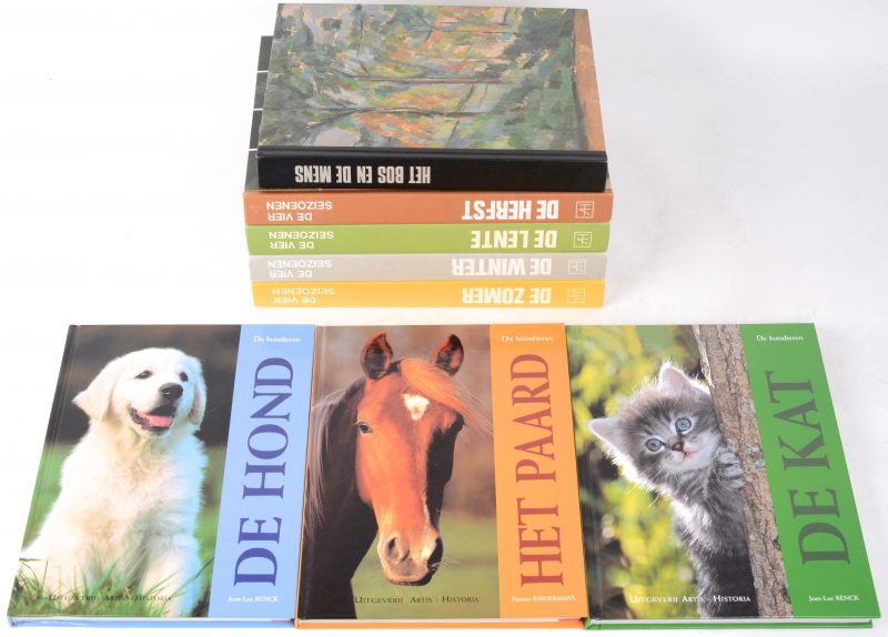 Acht boeken, waarbij drie over huisdieren (kat, hond, paard), “Het bos en de mens” en de reeks “De vier seizoenen”. Uitgeverij Artis-Historia.