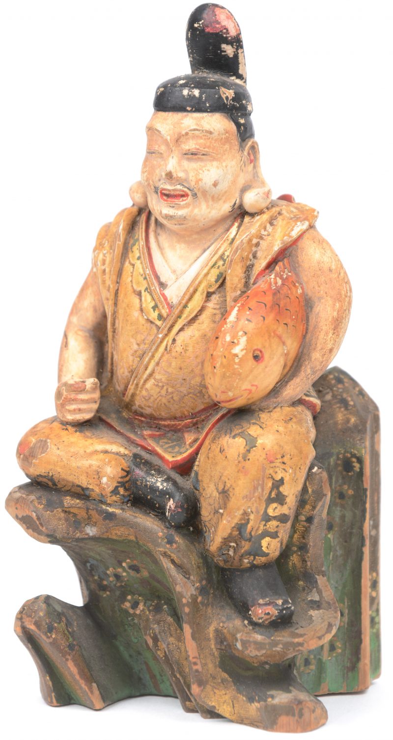 Een voorstelling van Boeddha van gepolychromeerd hout. Eind XIXe eeuw.