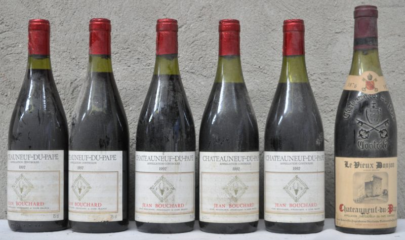 Lot rode wijn        aantal: 6 bt Châteauneuf-du-Pape A.C.  Jean Bouchard, Beaune M.O.  1992  aantal: 5 bt Le Vieux Donjon A.C. Châteauneuf-du-Pape  Marcel Michel, Châteauneuf M.P.  1976  aantal: 1 bt