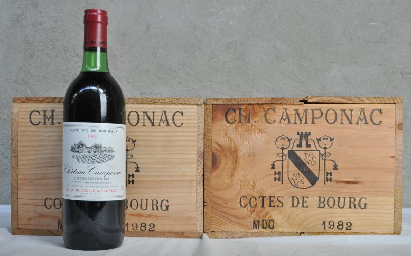 Ch. Campenac A.C. Côtes de Bourg   M.C. O.K. 1982  aantal: 12 bt