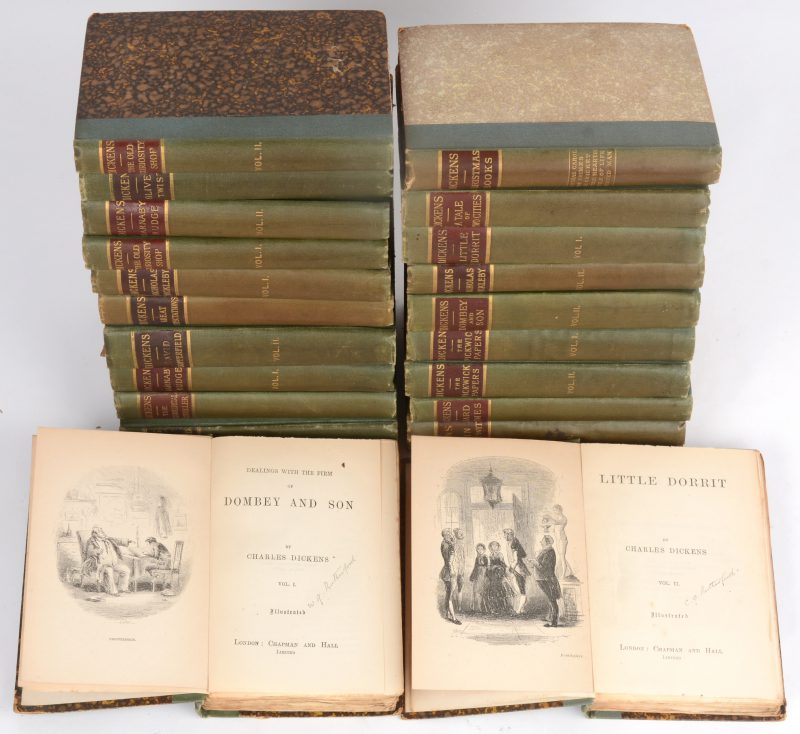 Verzameld werk van Dickens in 21 delen. Engelstalig. Uitgegeven bij Chapman and Hall. Begin XXe eeuw.