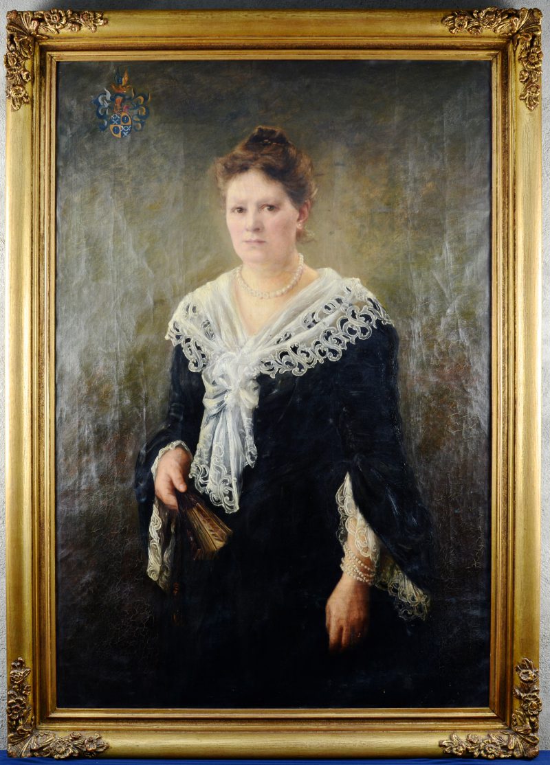 “Damesportret. Pauline Vermoelen-Peeters, 1837-1907”. Olieverf op doek. Belgische school, gesigneerd, omstreeks 1935.
