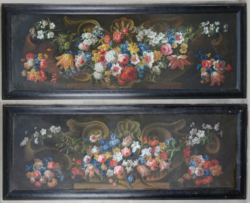 Een paar brede bloemenstillevens. Olieverf op doek. In de geest van de XVIe eeuw.