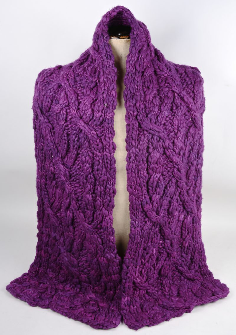 “Hiver”. Een sjaal van merino wol.