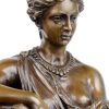 Griekse godin. Bronzen beeld naar het classicisme.