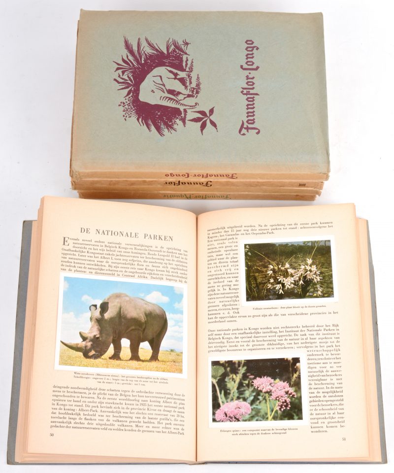 Een lot van 5 Faunaflor fotoboeken, uitgegeven door Cote D’Or. Faunaflor I & II. Congo 1 & 2 en Aquatic.