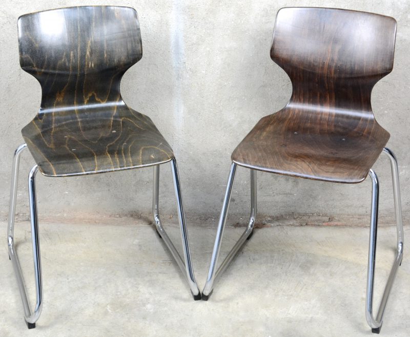 Een paar design stoelen. Duitsland, omstreeks 1970.