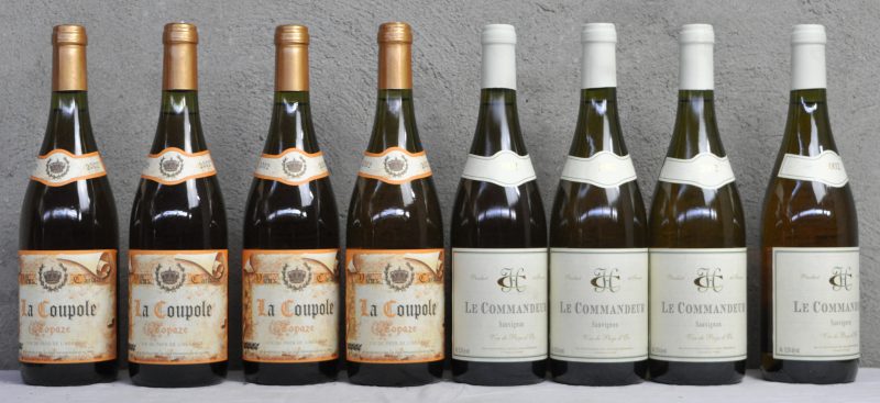 Lot witte wijn      2002  aantal: 8 bt La Coupole Topaze V.d.P. de l’Hérault  Les Crus Prévendus M.O.  2002  aantal: 4 bt Le Commandeur Sauvignon V.d.P. d’Oc  Les Crus Prévendus M.O.  2002  aantal: 4 bt