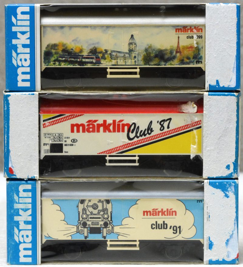 Een lot van drie goederenwagons, uitgegeven door de ‘Märklin Club’. Edities ‘87, ‘91 en ‘99.