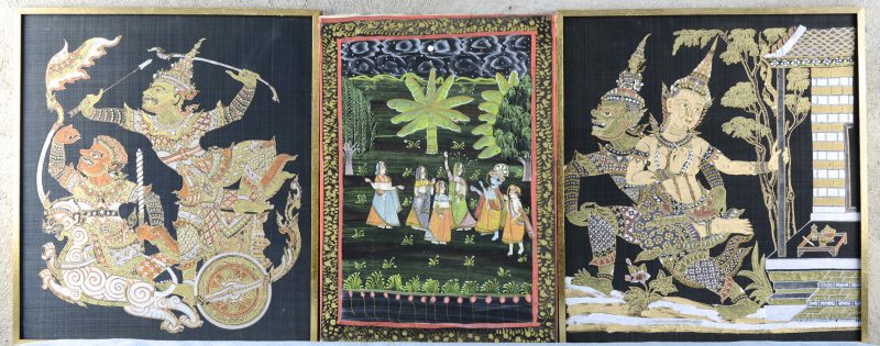 Drie schilderingen op zijde, waarbij twee Thais Boeddhistische voorstellingen en een Indische voorstelling met God krishna.