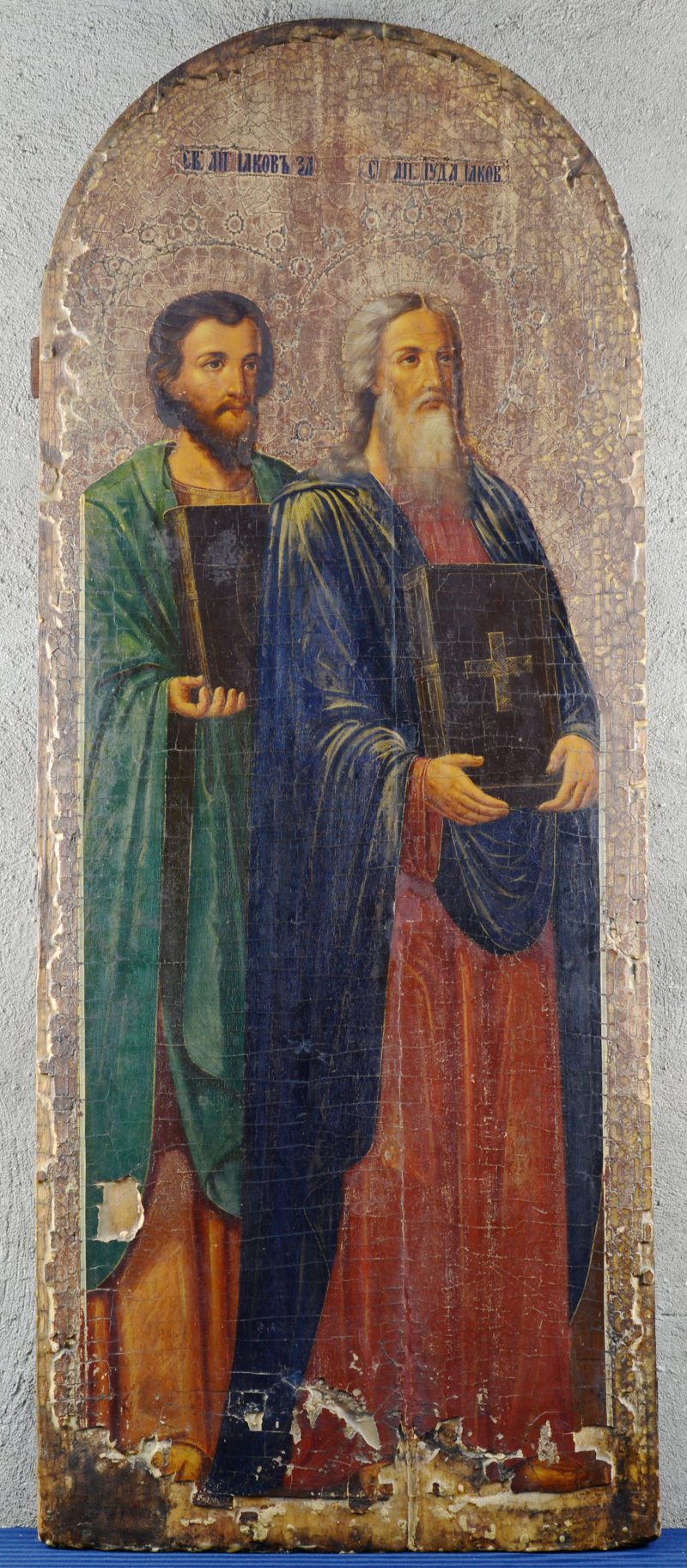 Russisch altaarstuk met Jakob de Mindere en Jakob de Apostel (          ). XIXde eeuw. Slijtage aan de verflagen.