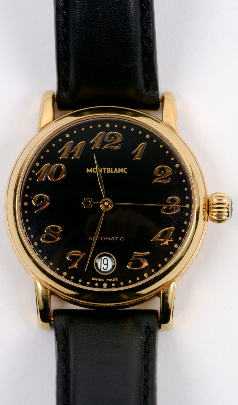 Een horloge met lederen polsband. “Gold Plated Meisterstück.” 7004. Ref CC59248.
