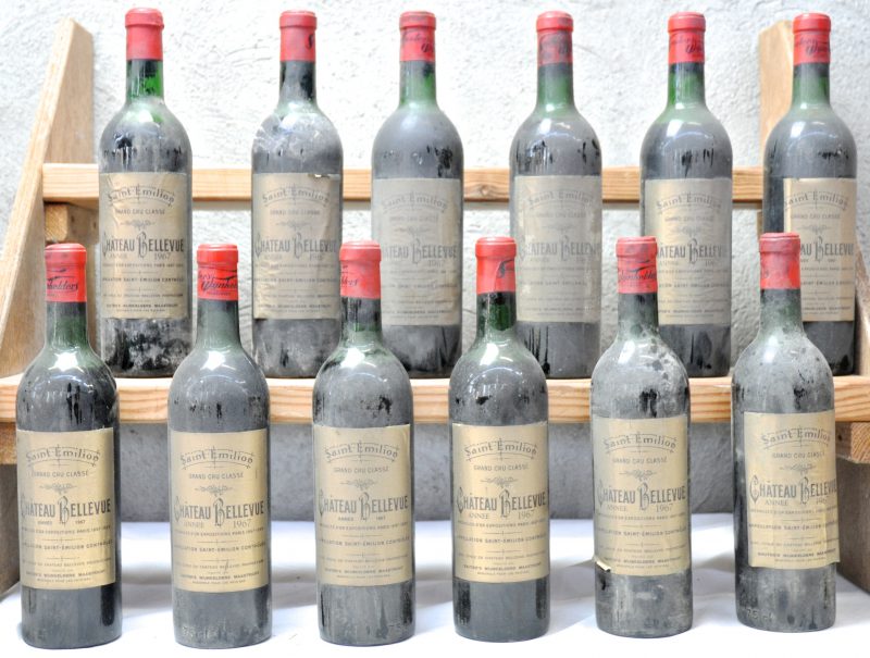 Ch. Bellevue A.C. St-Emilion Grand cru classé Sauter’s Wijnkelders Maastricht, Nederlands importeur   1967  aantal: 12 bt. ts - neck; vuile etiketten; één etiket beschadigd