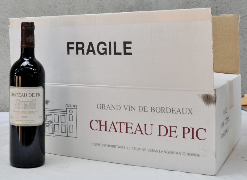 Ch. de Pic A.C. Premières Côtes de Bordeaux   M.C. O.D. 1999  aantal: 8 bt. neck