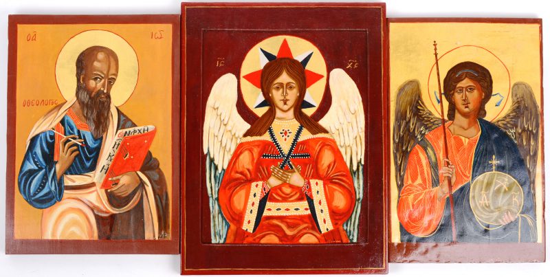 Drie iconen: Johannes de Theoloog, Christus als aartsengel Michael en de Aartsengel Michael. Recent werk.