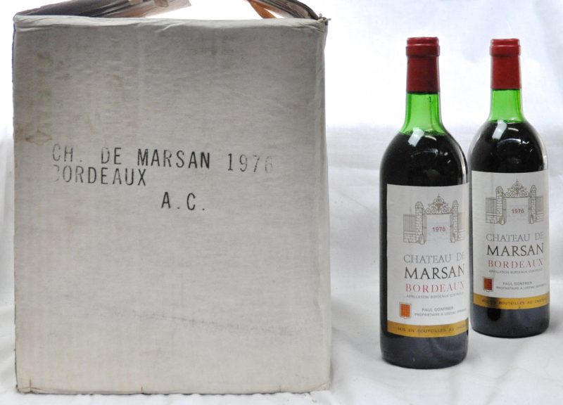 Chateau de Marsan A.C. Bordeaux   M.O. O.D. 1976  aantal: 10 bt base neck - neck; vuile etiketten