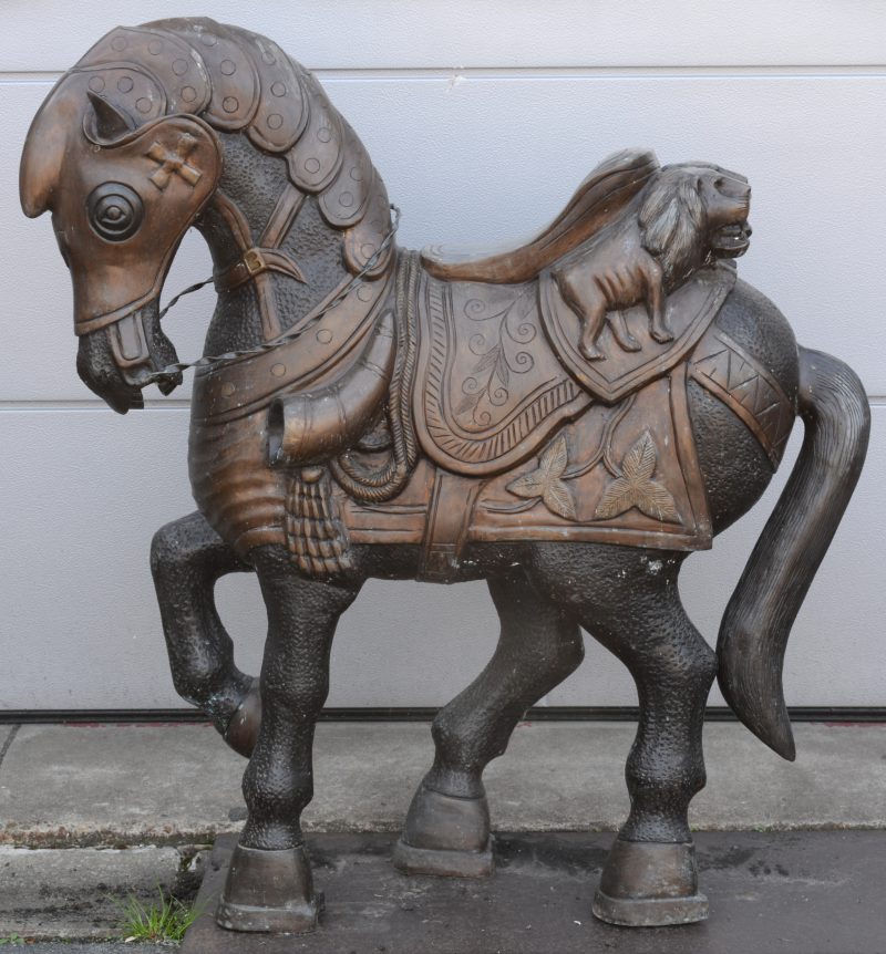 Bronzen carrouselpaard.