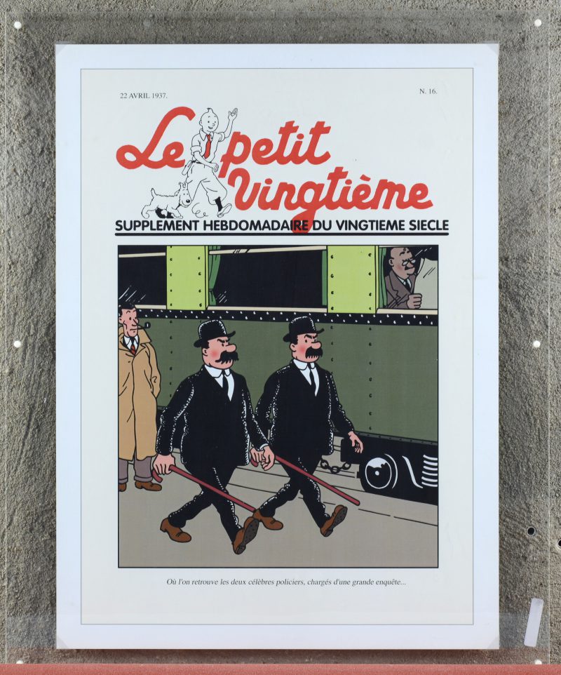 Een zeefdruk met afbeelding van een cover van “Le Petit Vingtième”. Uitgegeven als decoratie voor “Le Petit Vingtième” (eetcafé Hergémuseum) te Louvain-La-Neuve, maar niet opghangen wegens plaatsgebrek.