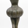 “Danseres”. Een bronzen beeld op marmeren voetstuk, naar een werk van Chiparus.