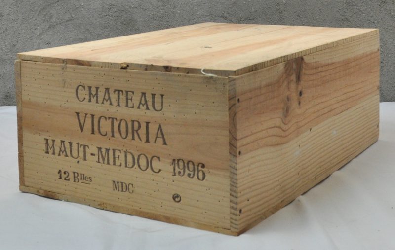Ch. Victoria A.C. Haut-Médoc   M.C. O.K. 1996  aantal: 12 bt.