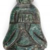 Drie beeldjes: “de apenkoning” en “Li Tigu” in speksteen en een groene stenen snuffbottle.