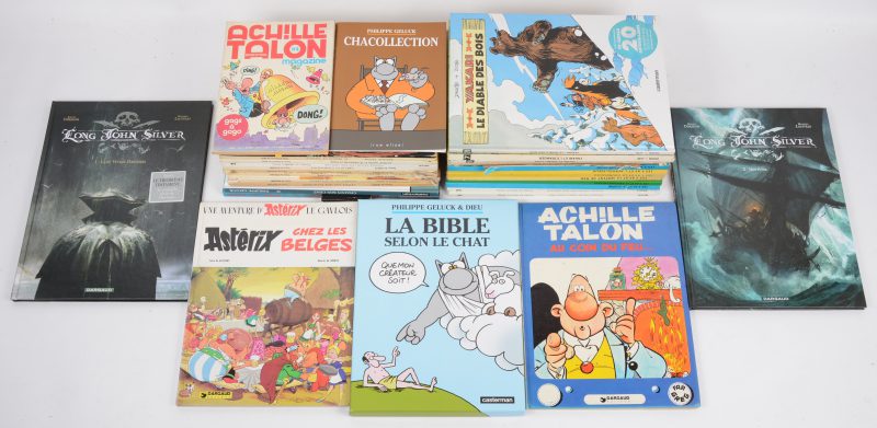 Lot Franstalige stripverhalen. Asterix, Les 4 As, Le Chat, Achille Talon, Yakari e.a.