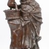 “La pêcheuse”. Een beeld van bruingepatineerd brons. Gesigneerd.