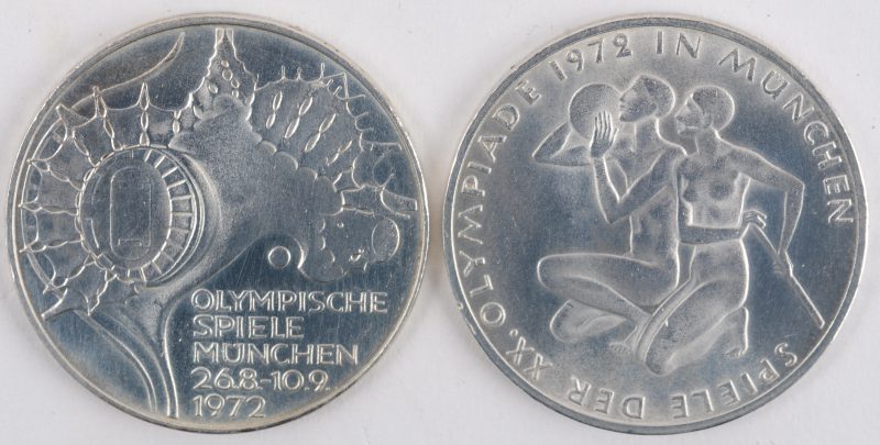 2 zilveren munten van 10 DEM “Olympiade”. Ag 625/1000. BRD 1972.