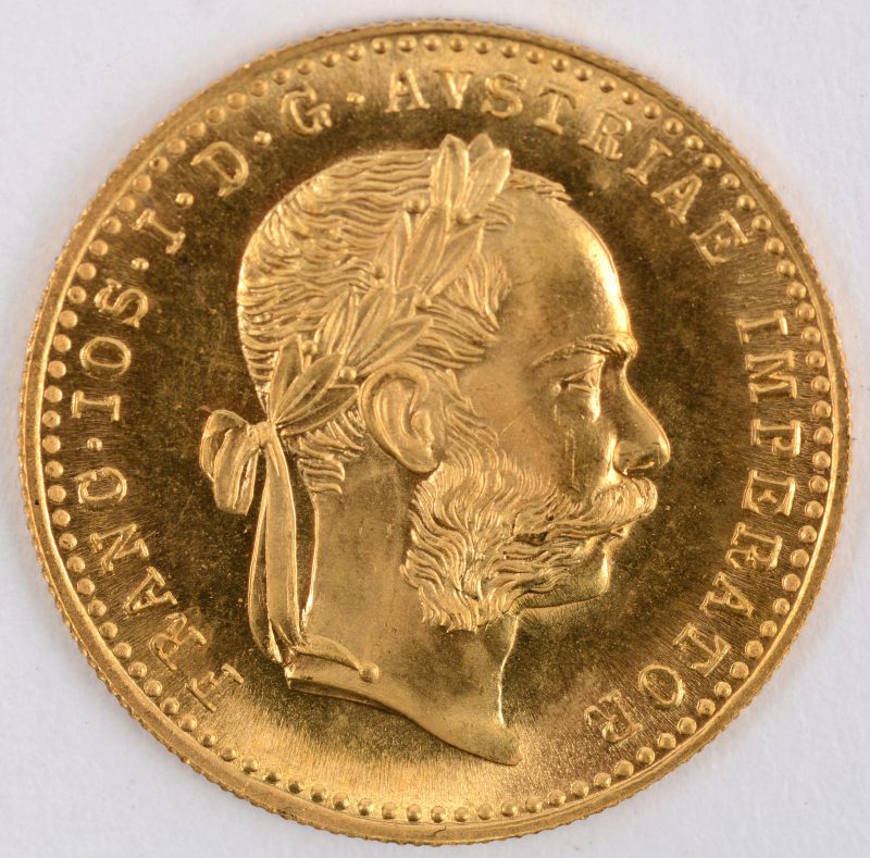 1 gouden munt van 1 Dukaat met beeldenaar van Frans-Josef. Au 986/1000. Oostenrijk-Hongarije 1915.