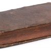 Twee oude boeken in lederen band: - “Sacrosancti et oecumenici concilii tridentini”. Antwerpen, 1644.- “Dwalende rave huiten de arke van Noë”. Antwerpen, 1757.