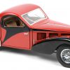 Een lot schaalmodellen op schaal 1/24:- 1928 Stutz Black Hawk Boattail Speedster.- 1932 Ford Coupe.- 1935 Auburn Boattail Speedster.- 1936 Bugatti Type 57SC.- 1937 Ford 812 Phaeton Coupé. (Los cabriodak)- 1938 Jaguar SS 100.- 1938 Alvis 4.3 litre.