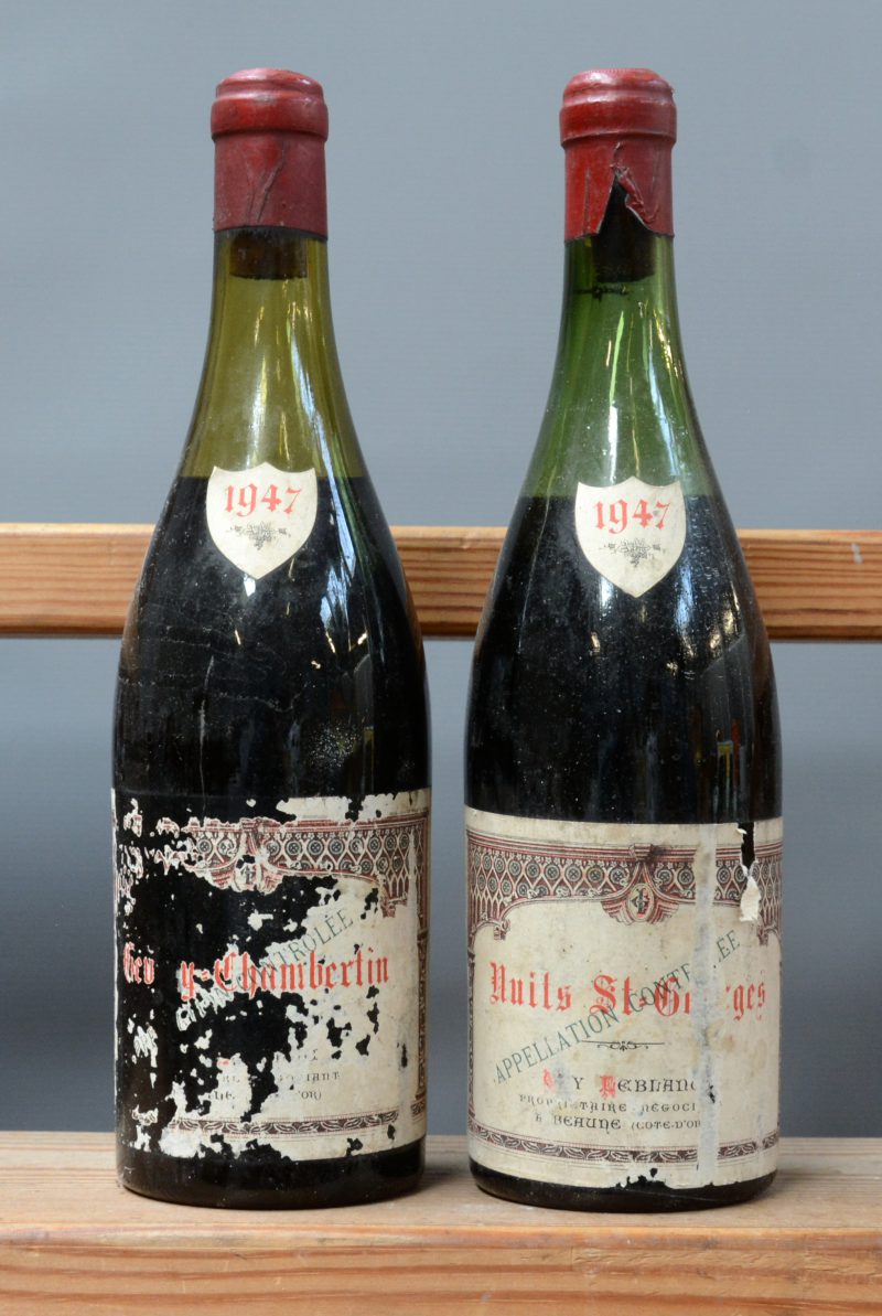 Lot rode Bourgogne      1947  aantal: 2 Bt. Beschadigde etiketten   Gevrey Chambertin A.C.   ???   1947  aantal: 1 Bt.    Nuits Saint Georges A.C.   ???   1947  aantal: 1 Bt.