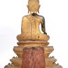 Een Thaise Boeddha van verguld brons.