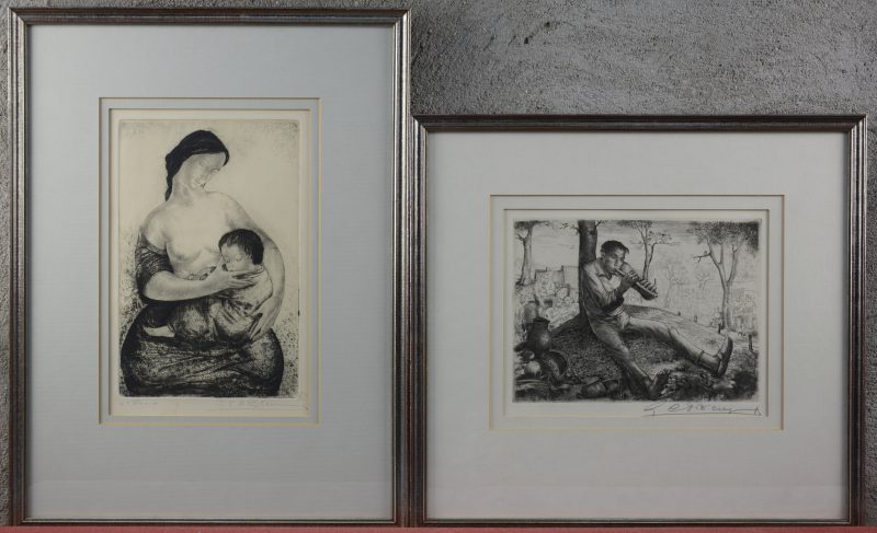 2 gravures, beide gesigneerd buiten de plaat:- “De fluitspeler”. 1950. (27,5 x 23 cm)- “Moeder en kind”. 1953. (26,5 x 17 cm)