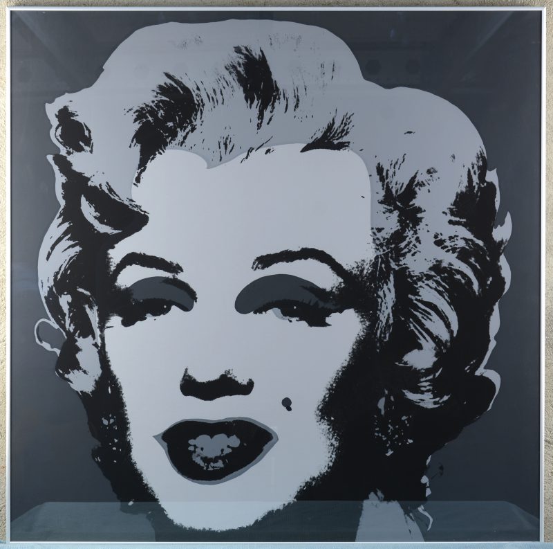 “Marilyn”. Een zeefdruk naar Andy Warhol. Uitgegeven door Sunday b. Morning, gestempeld op de verso.