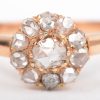 Een 18 K geelgouden ring bezet met diamanten oude slijp met een gezamenlijk gewicht van +- 0,80 ct.