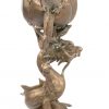 Een merkwaardige Japanse bronzen/ messingen kelk, versierd met draken. Omstreeks 1900.