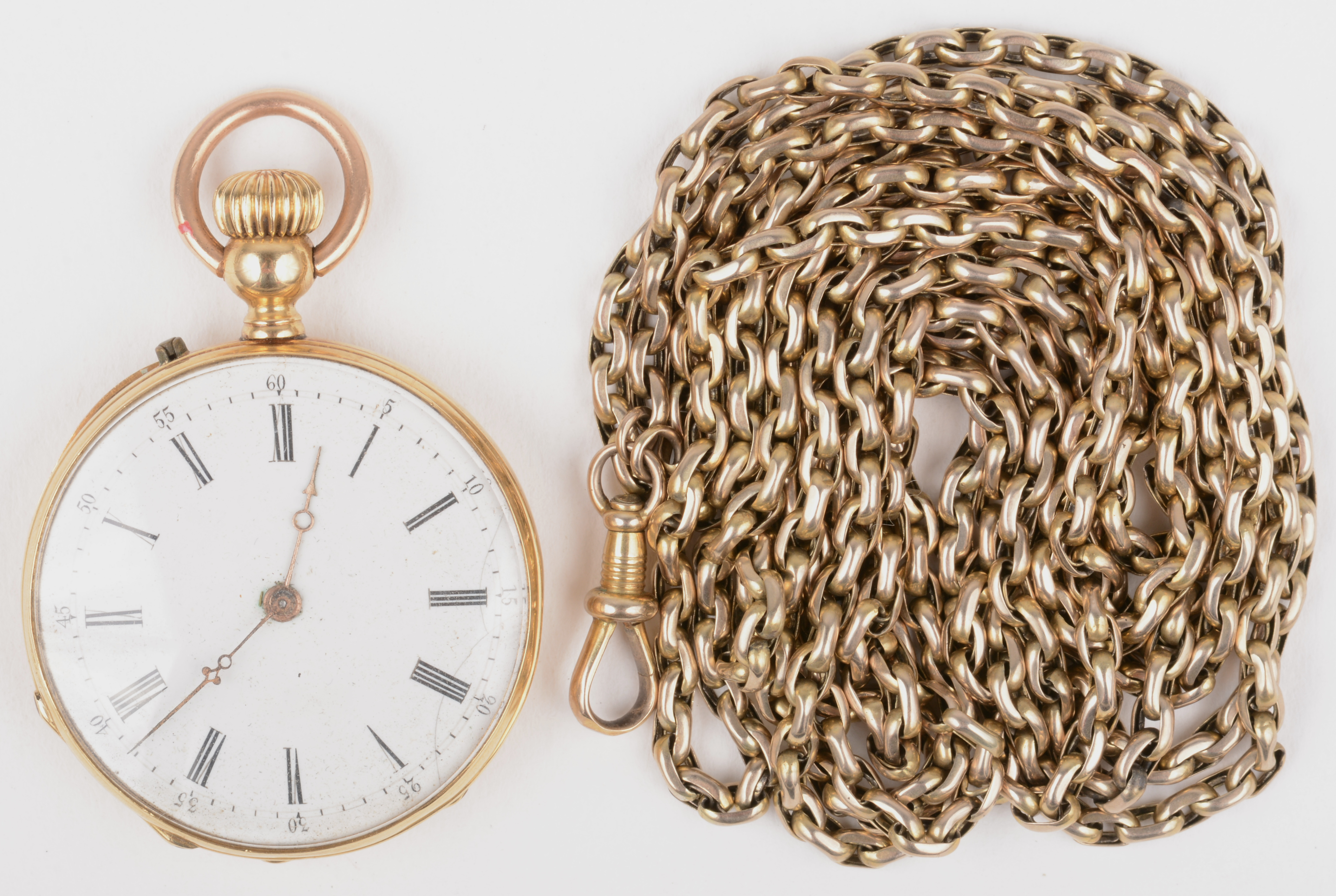 Een 18 K geelgouden zakhorloge met vergulde horloge ketting. (lichte schade aan wijzerplaat). – Jordaens N.V. Veilinghuis