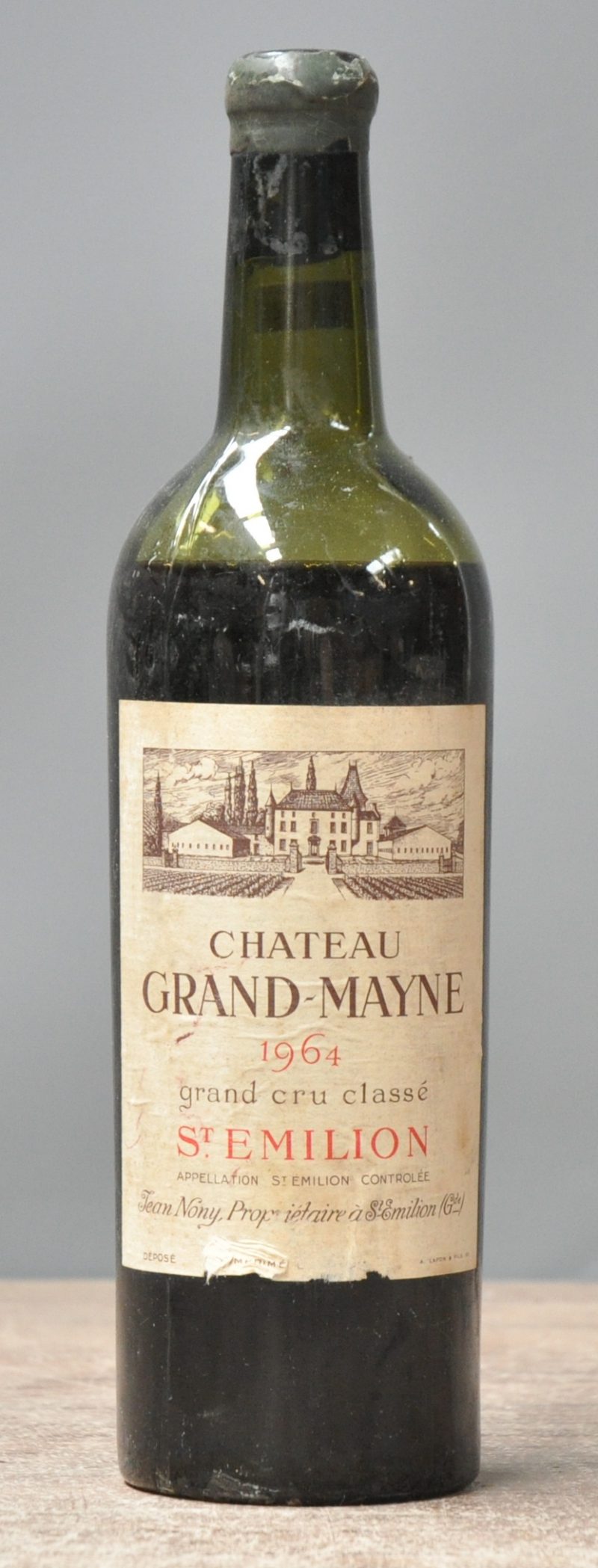 Ch. Grand-Mayne A.C. St-Emilion grand cru classé     1964  aantal: 1 Bt. ls