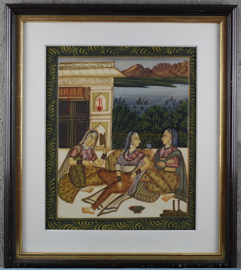 “Drie vrouwen”. Een Indische gouache op zijde.