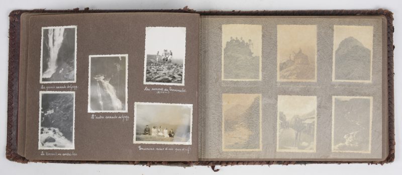 Een foto-album met lederen kaft, versierd met gedreven decor van een herder met schaapskudde. Foto’s uit de jaren ‘30