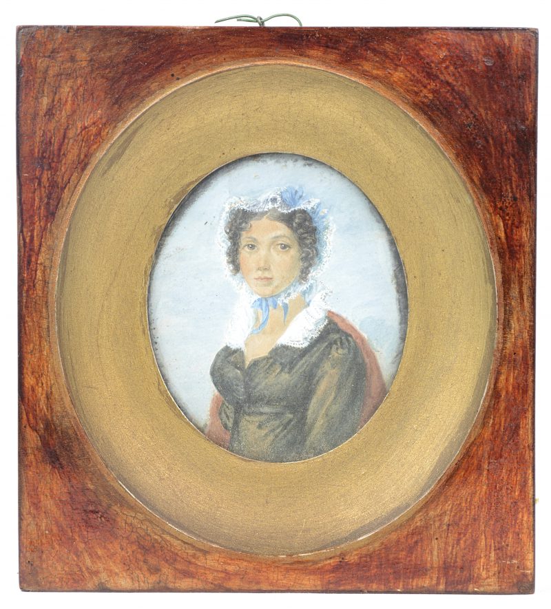 Een handgeschilderd damesportret, pastel op papier.