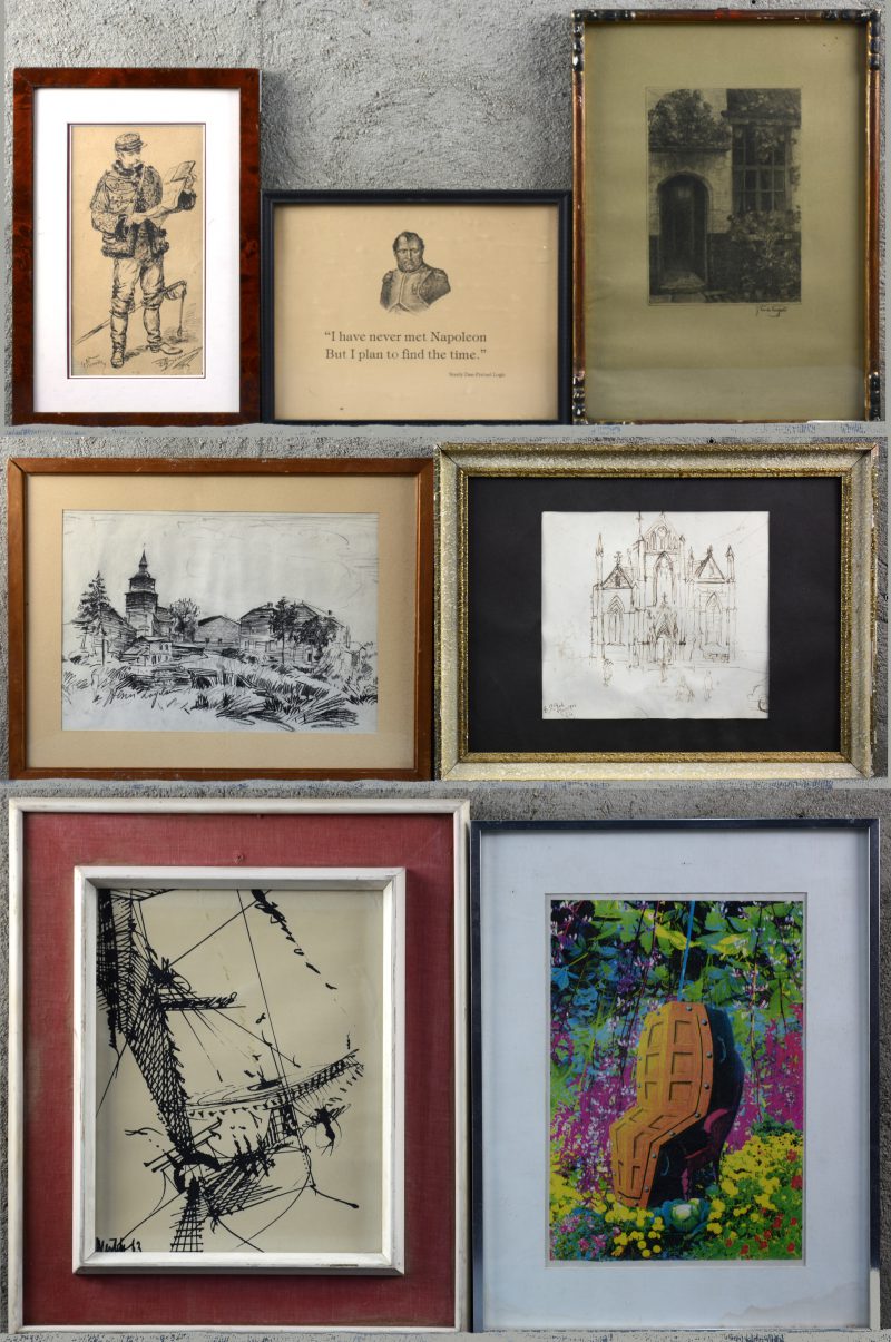 Een lot grafiek bestaande uit: Een pentekening van een cavalerist (24 x 12 cm), een pentekening (22 x 23 cm), een houtskooltekening (24 x 34 cm), Een abstracte compositie in inkt (22 x 28 cm), “ I have never met napoleon (...)” (22 x 26 cm), Zeefdruk naar het werk van Magritte (27 x 19 cm) en een fotokopie van een gravure gesigneerd Van de Veegaete (20,5 x 14,5 cm).