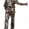 “De zaaier”. Een bronzen beeld met bruin patina. Werk naar aanleiding van het Salon des Beaux Arts te Parijs 1900 (inscriptie).