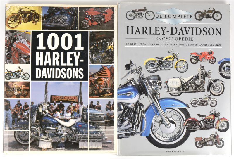 “1001 Harley davidsons” en “Harley-Davidson encyclopedie”. Twee boeken.