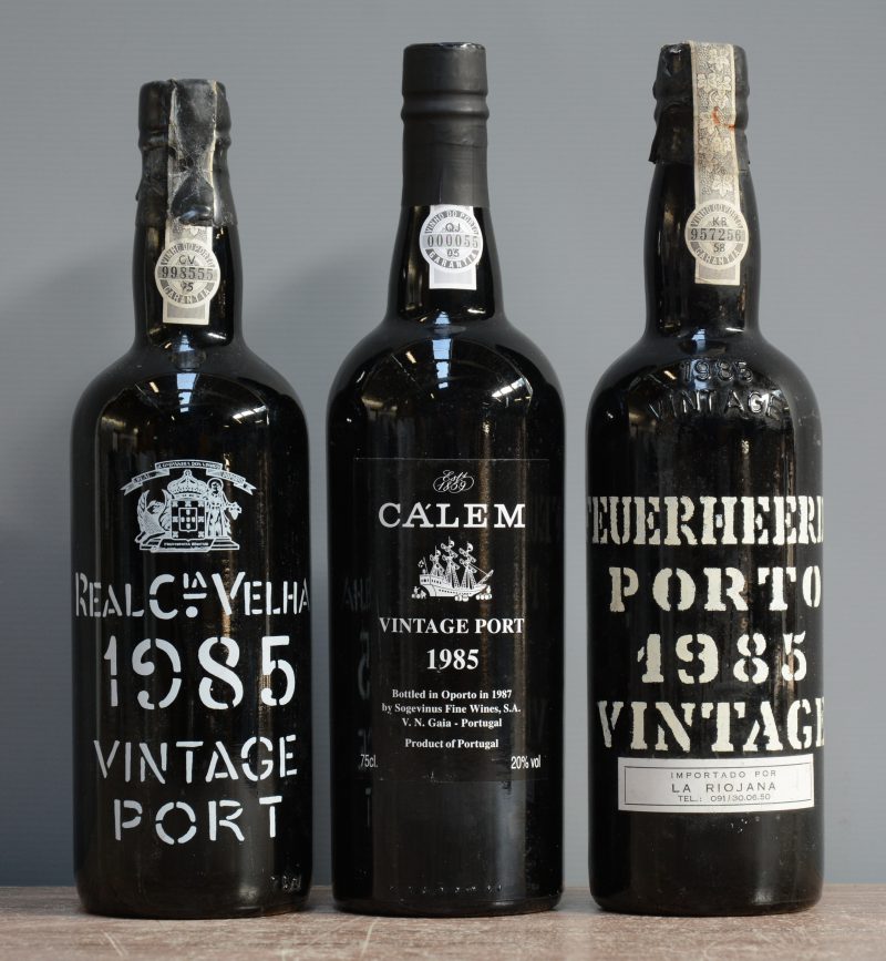 Lot Porto        aantal: 3 Bt.    Real Companhia Velha Vintage Porto      1985  aantal: 1 Bt.    Feuerheerd’s Vintage Porto      1985  aantal: 1 Bt.    Calem Vintage Port   Sogevinus Fine Wines, Gaia   1985  aantal: 1 Bt.