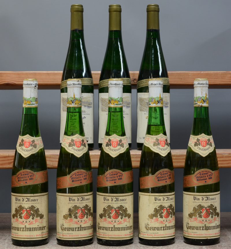 Lot witte wijn         aantal: 8 Bt.    Gewurztraminer A.C. Alsace  François Runner M.P.  1985  aantal: 5 Bt.    Bruttiger Götterlay Riesling Auslese Q.m.P. Mosel - Saar - Ruwer  Paul Schunk   1997  aantal: 3 Bt.