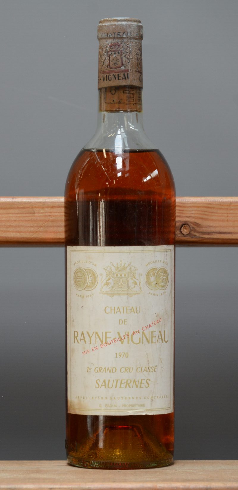 Ch. de Rayne-Vigneau A.C. Sauternes 1e grand cru classé  M.C.  1970  aantal: 1 Bt. Gezakte kurk