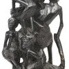 “Afrikaanse familie.” Ebbenhouten sculptuur.