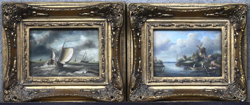 “zeilboten op zee” en “roeiboten op een rivier naast windmolens”. Twee schilderijen op paneel. Gesigneerd.